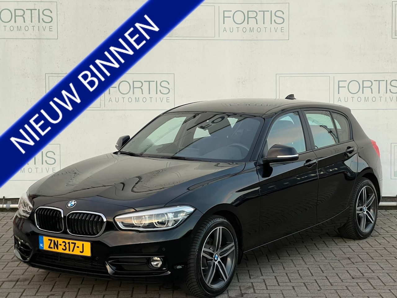 BMW 1-serie - 118i Sport Line Edition NL AUTO | SPORTSTOELEN | CAMERA  STOELVERW | GROOT NAVI - AutoWereld.nl