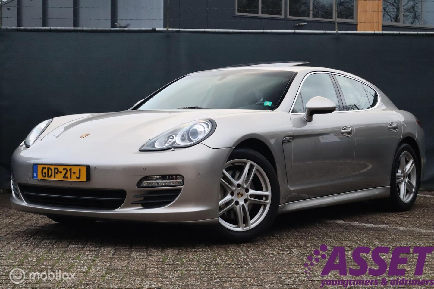Porsche Panamera - S 4.8 V8 aut | schuifdak | PASM | Carplay - AutoWereld.nl