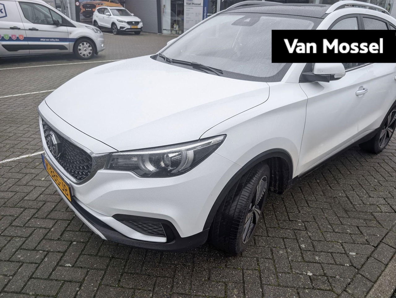 MG ZS - Luxury 45 kWh - AutoWereld.nl