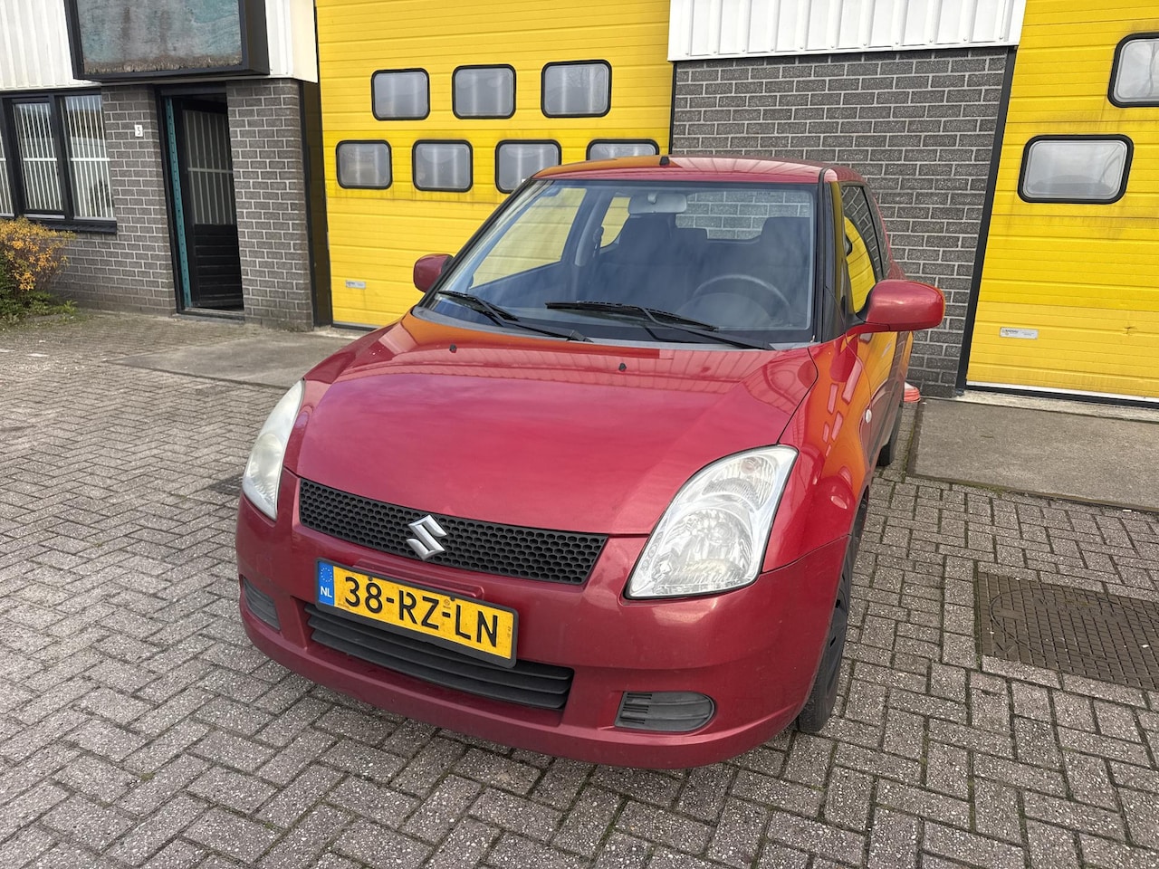 Suzuki Swift - 1.3 GLS APK|Airco|Nap - AutoWereld.nl