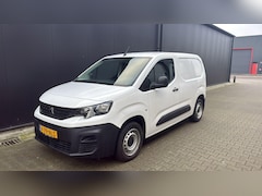 Peugeot Partner - 1.2 Airco 3 Persoons Dealer onderhouden