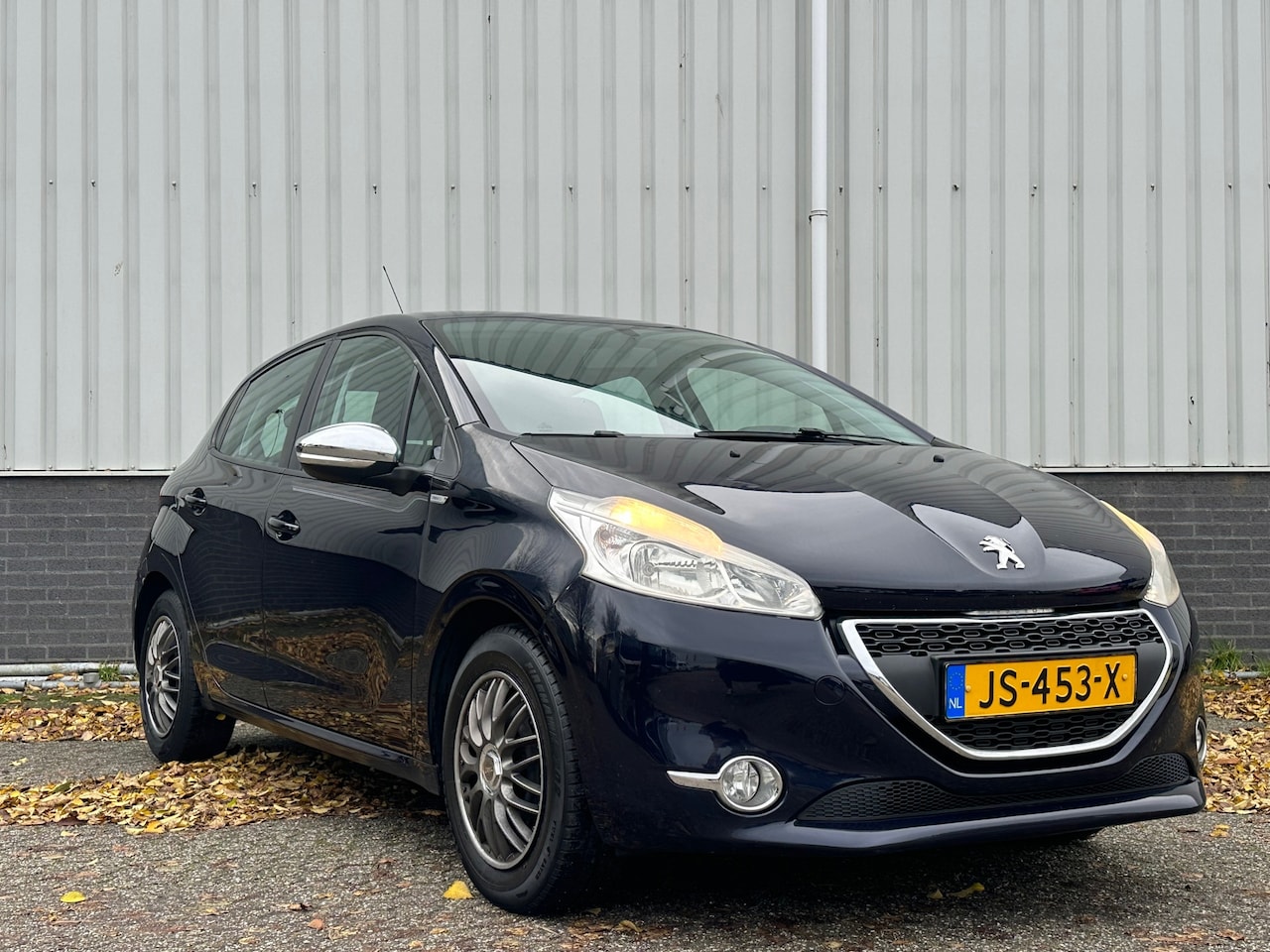 Peugeot 208 - 1.2 VTI Urben Edition Dealer onderhouden Navi LM 5-Deurs - AutoWereld.nl