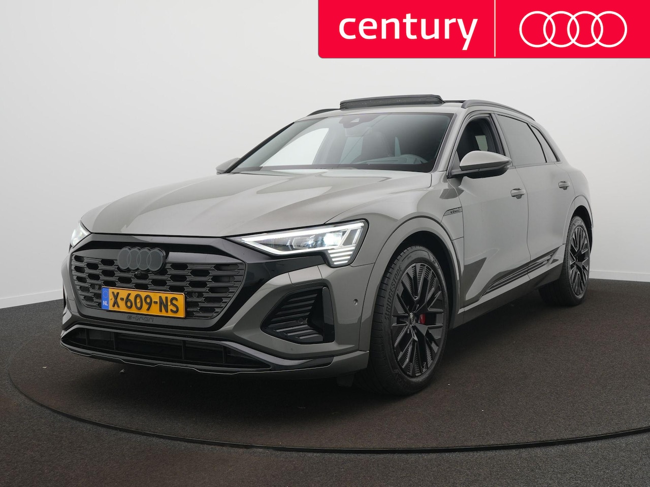 Audi Q8 e-tron - S Edition 50 250kw/340pk 95Kwh |PANORAMADAK | VOL LEDER | B&O | KEYLESS |TREKHAAK | - AutoWereld.nl