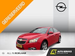 Chevrolet Cruze - 1.8 LT Keurige auto | Incl. nw APK | Zwart leer | Navigatie | Cruise | PDC | LMV | boekjes