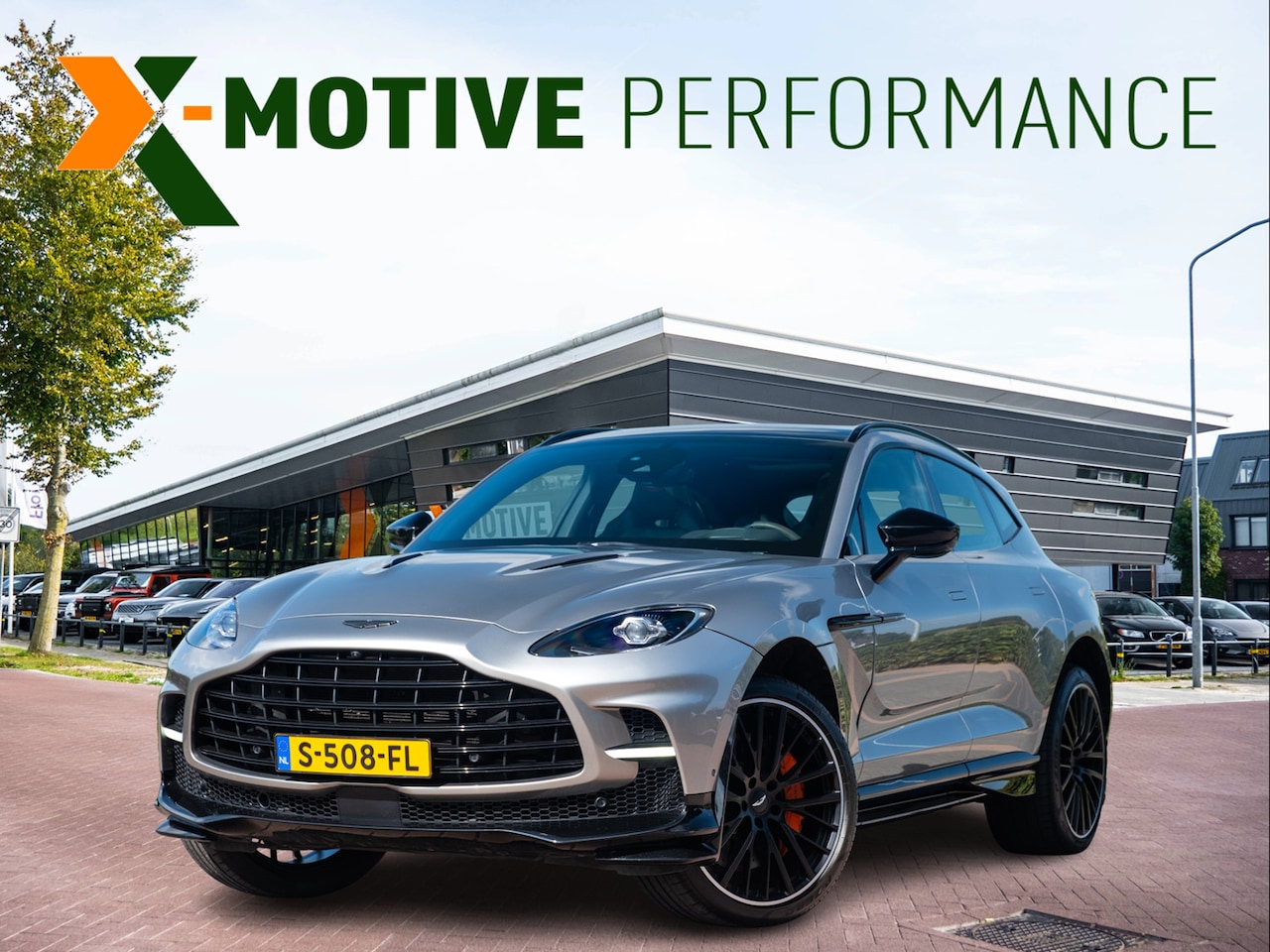Aston Martin DBX - 4.0 V8 707 | Volleder | Carbon | Nw. Pr 360k - AutoWereld.nl