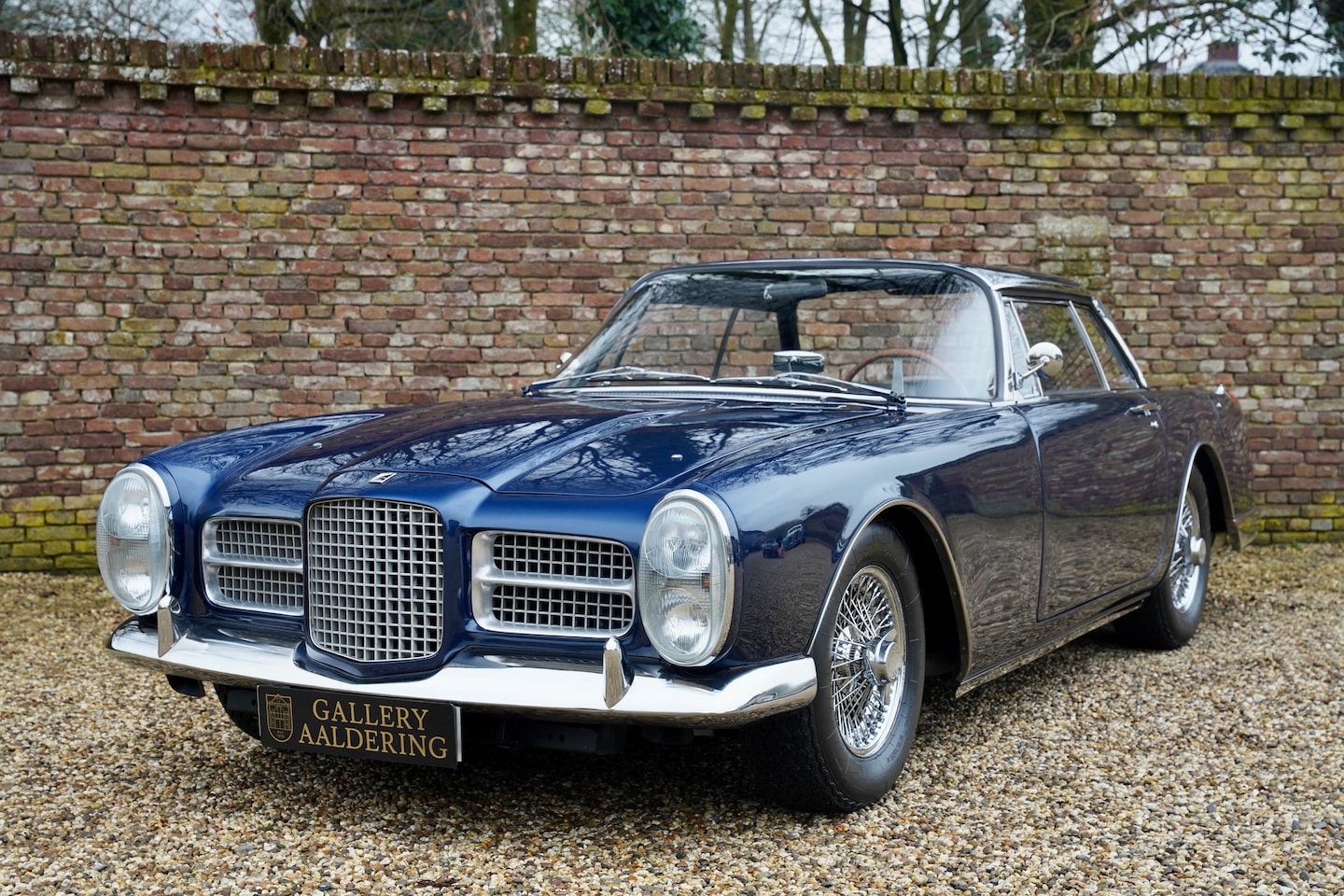 Facel Vega II - Facel "Matching Numbers" Restored in the color Bleu Facel Irisé, Well known Dutch Facel Ve - AutoWereld.nl