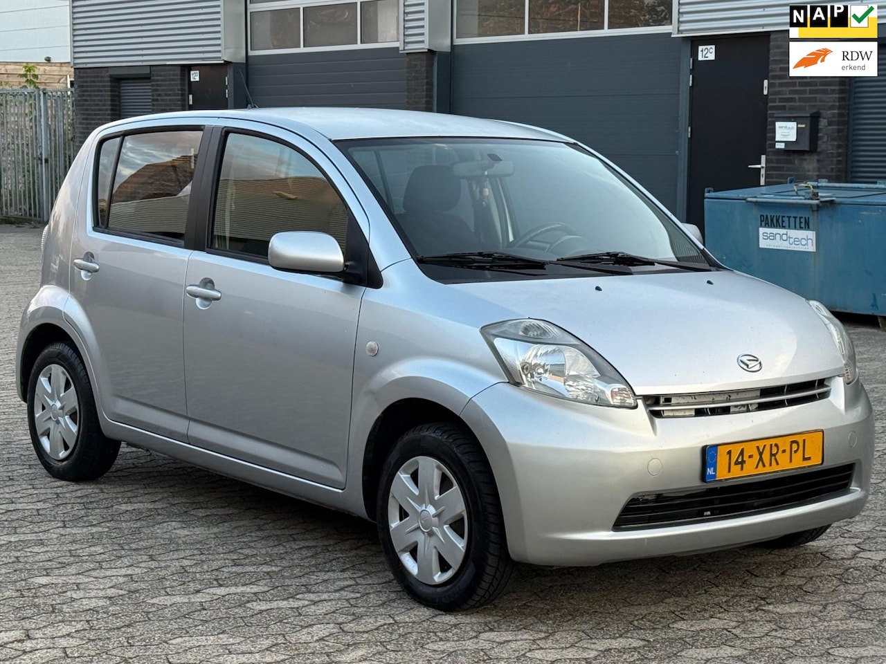 Daihatsu Sirion 2 - 1.0-12V Premium APK NAP - AutoWereld.nl