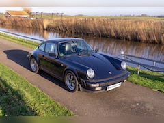 Porsche 911 - Carrera Coupe