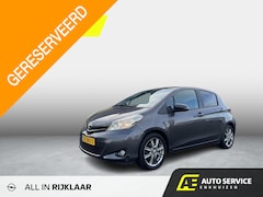 Toyota Yaris - 1.3 VVT-i Dynamic Camera | Trekhaak | APK | Airco | Keyless