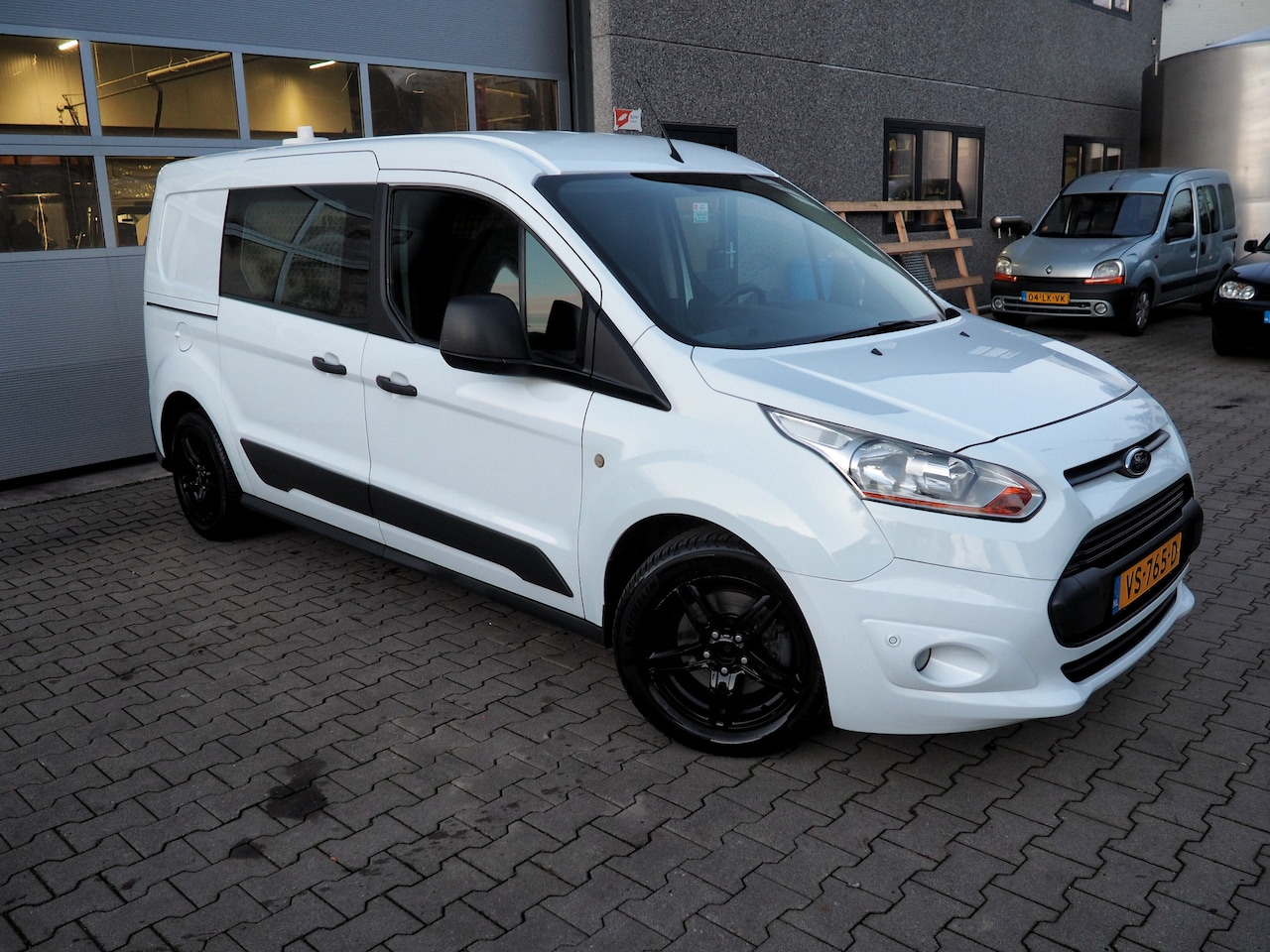 Ford Transit Connect - L2 1.6 TDCI Trend 3 PERS. PDC LEDER TREKH