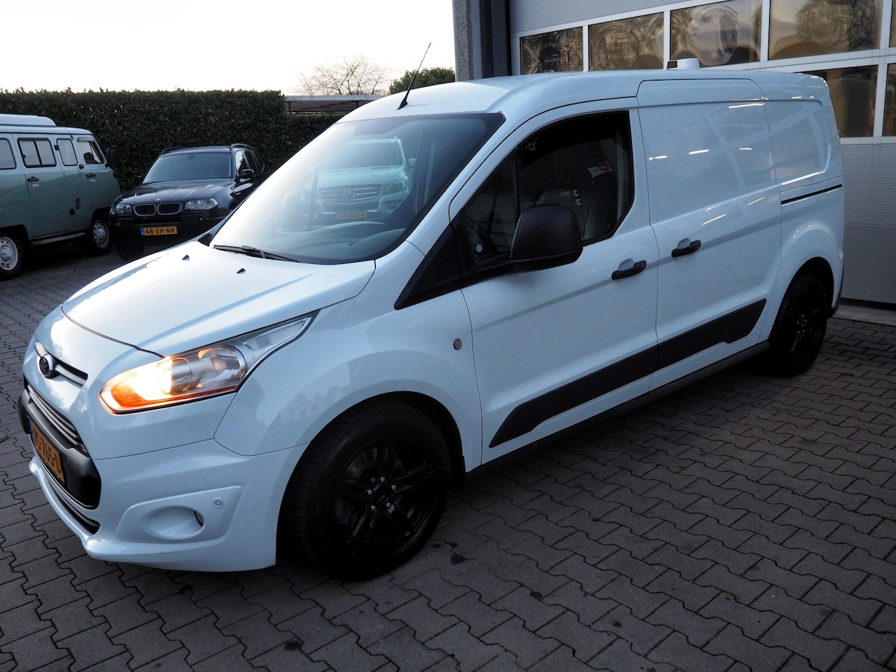 Ford Transit Connect - L2 1.6 TDCI Trend 3 PERS. PDC LEDER TREKH