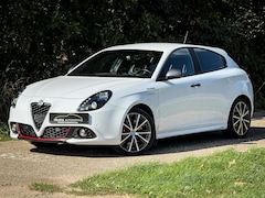Alfa Romeo Giulietta - 1.750 Turbo Veloce | Clima | Cruise | Navi | Xenon | Sportstoelen | Leder/Alcantara |