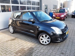 Suzuki Swift - 1.3 Shogun AIRCO LM VELGEN PARKEER S. TREKH