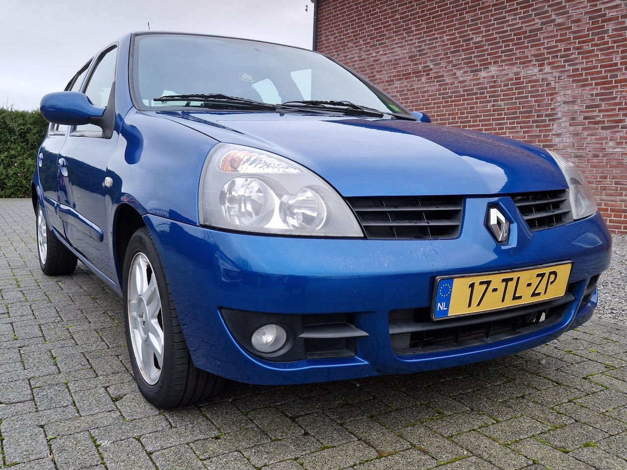 Renault Clio - 1.2-16V Campus 1.2-16V Campus - AutoWereld.nl