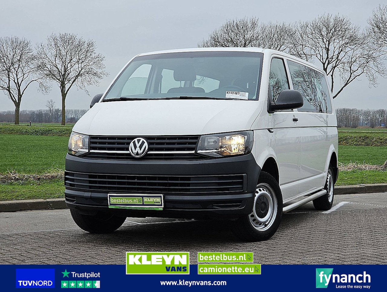 Volkswagen Transporter - 2.0 TDI L2H1 Combi 9p Airco! - AutoWereld.nl