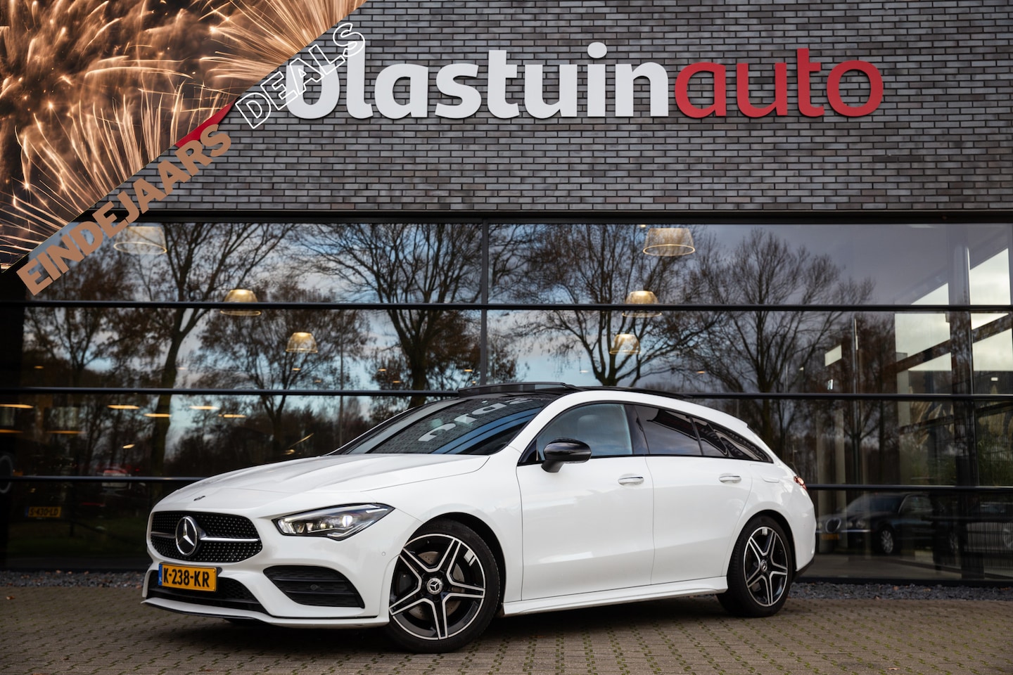 Mercedes-Benz CLA-klasse Shooting Brake - 220 Premium Plus 220 Premium Plus , Panoramadak, Sfeerverlichting, Keyless entry, - AutoWereld.nl