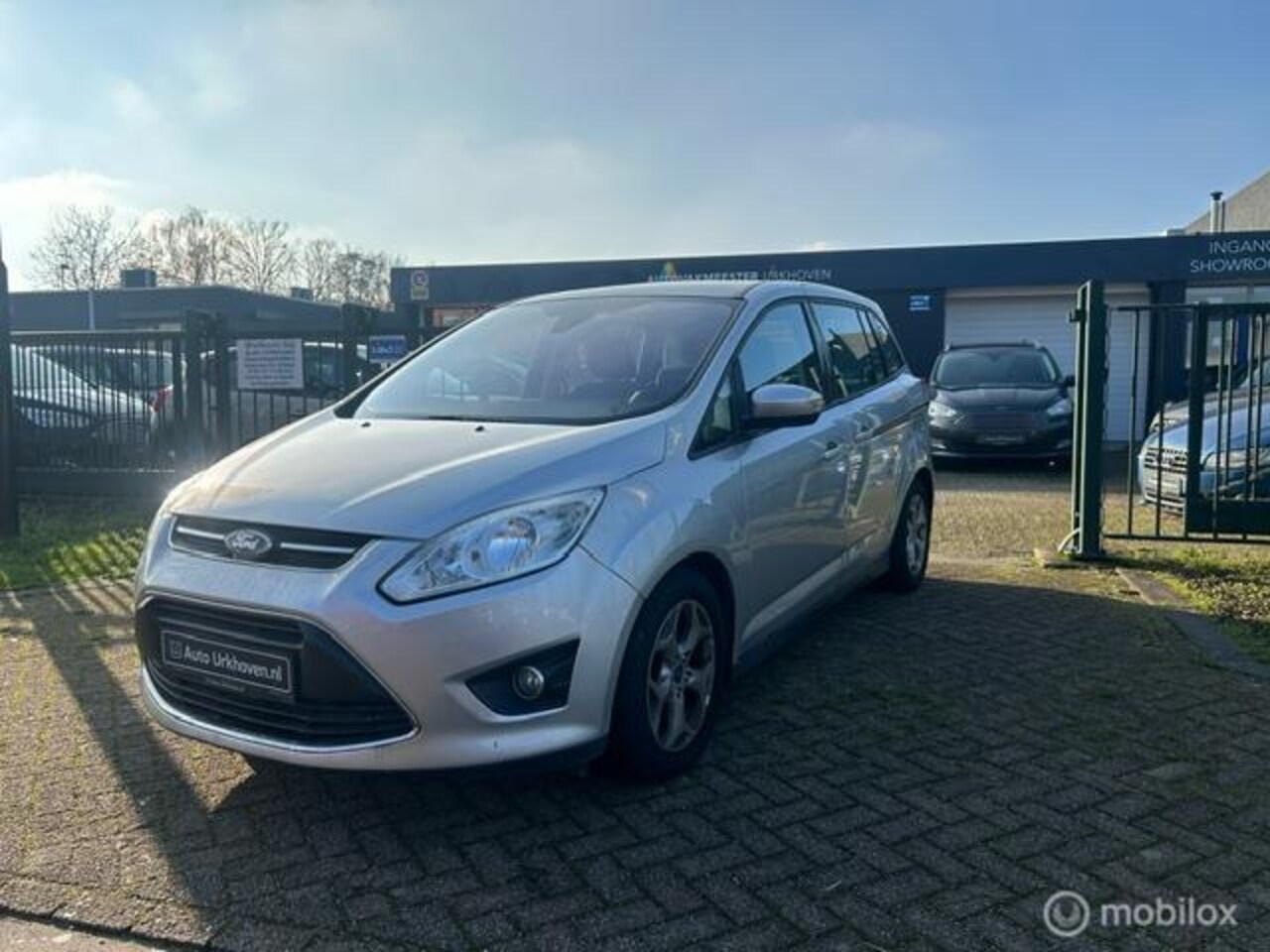 Ford Grand C-Max - 1.0/ 7p/compleet nieuwe motor twv 4k - AutoWereld.nl