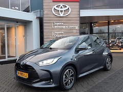 Toyota Yaris - 1.5 HYBRID DYNAMIC TREKHAAK AD-CRUISE KEYLESS LM-VELGEN APPLE/ANDROID BLUETOOTH DAB+ CAMER