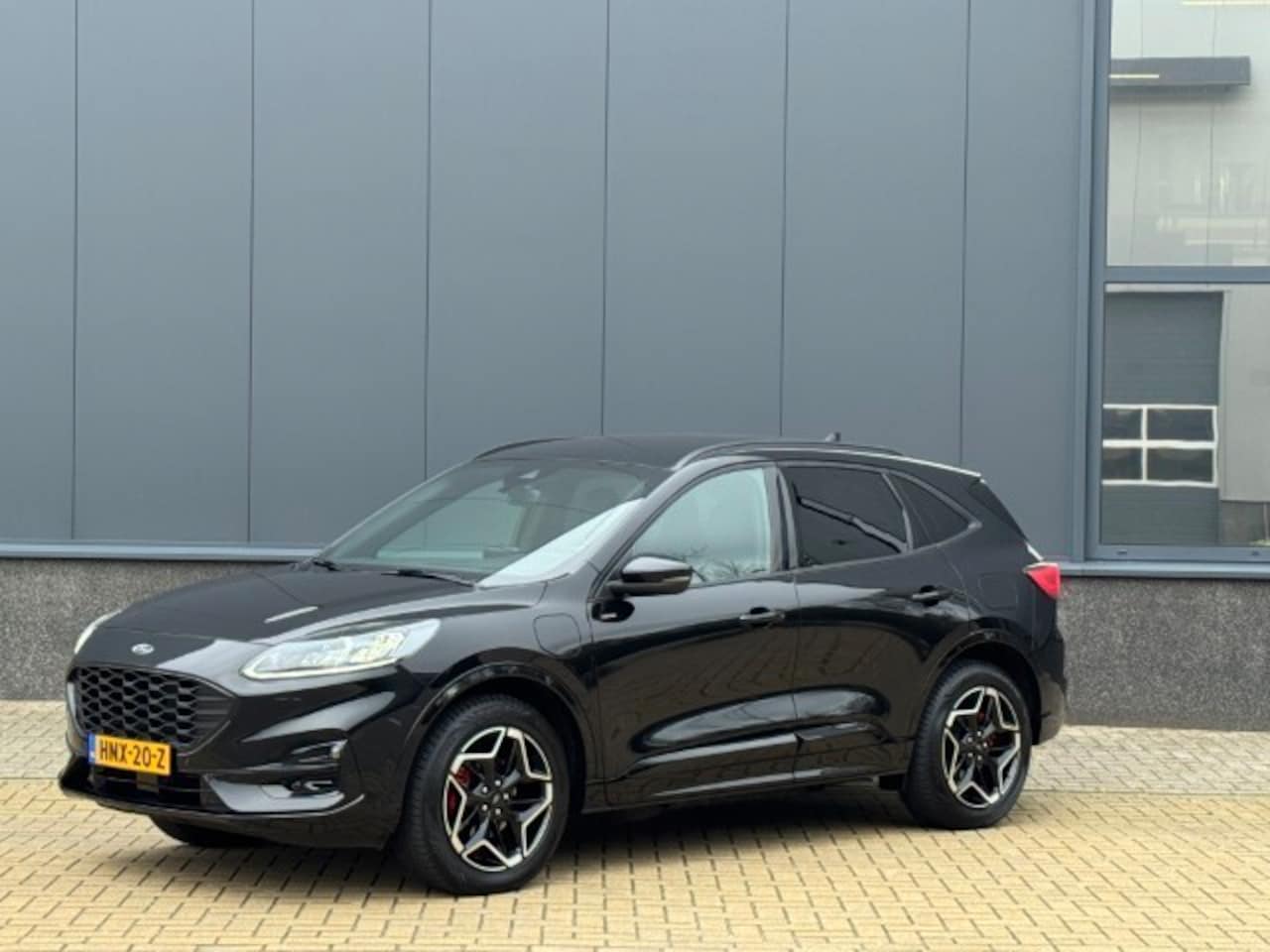 Ford Kuga - 2.5 PHEV ST-Line 2.5 PHEV ST-Line - AutoWereld.nl