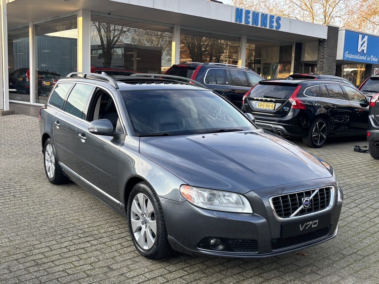 Volvo V70 - 3.2 AWD Summum Schuifdak Premium Sound Family - AutoWereld.nl