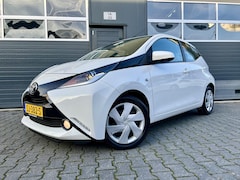 Toyota Aygo - 1.0 VVT-i x-play *CRUISE*CAMERA*BLUETOOTH