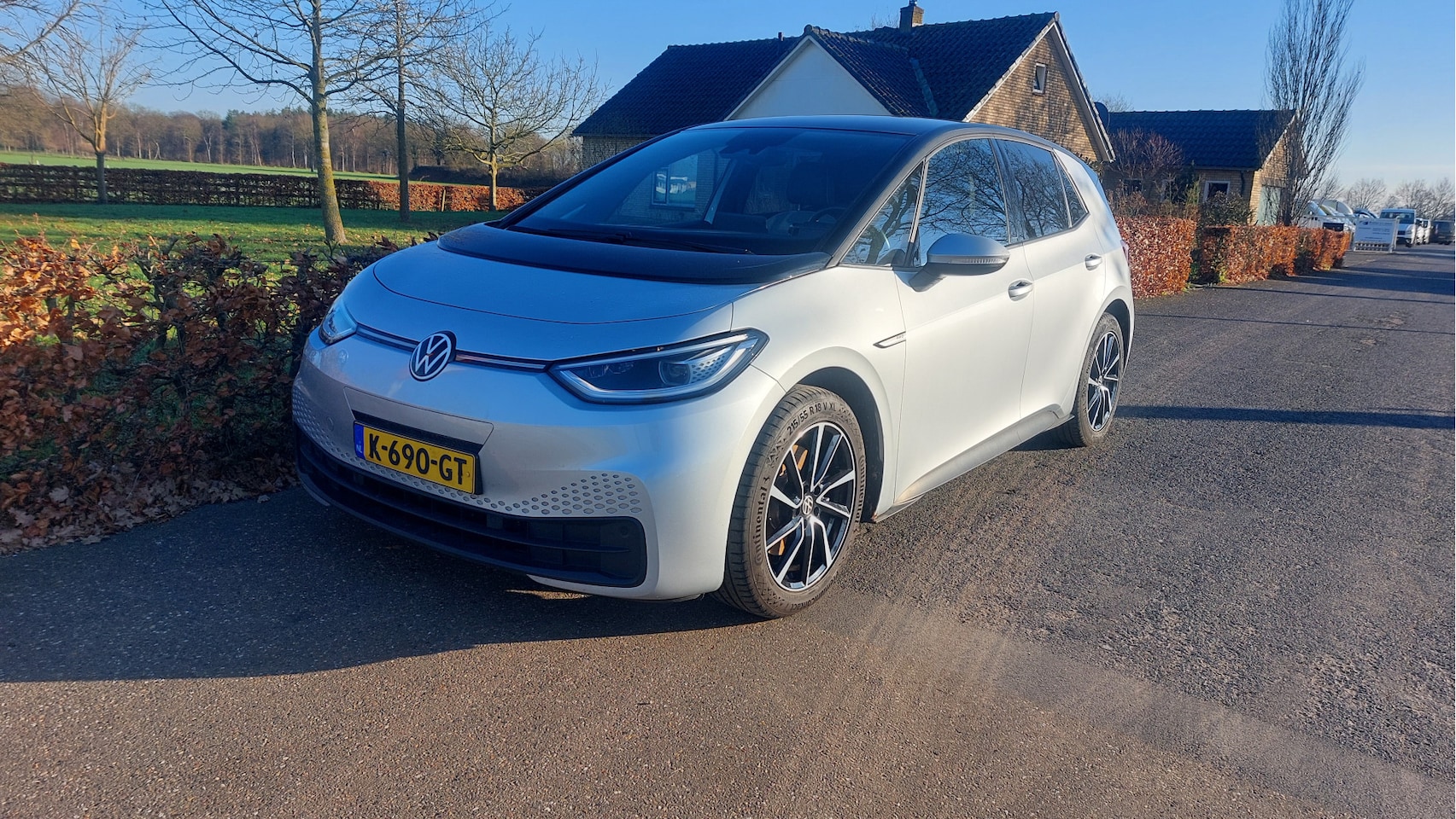 Volkswagen ID.3 - Business 58 kWh CLIMA/LED/NAVI/CARPLAY BJ 2020 - AutoWereld.nl