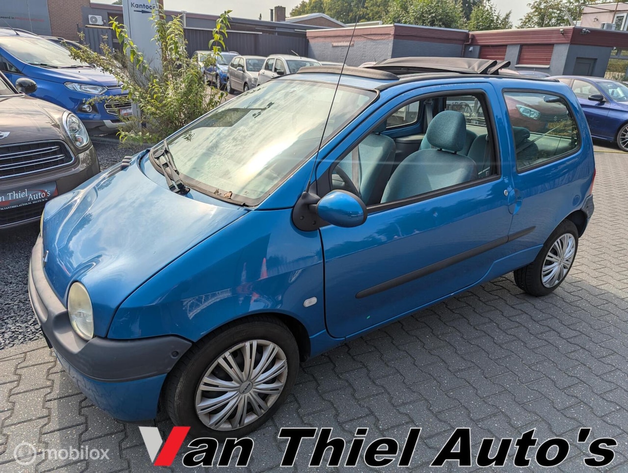 Renault Twingo - 1.2-16V Kenzo stuurbekrachtiging - AutoWereld.nl