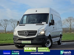 Mercedes-Benz Sprinter - 210