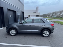 Volkswagen T-Roc - 1.0 TSI Style Style Business edition