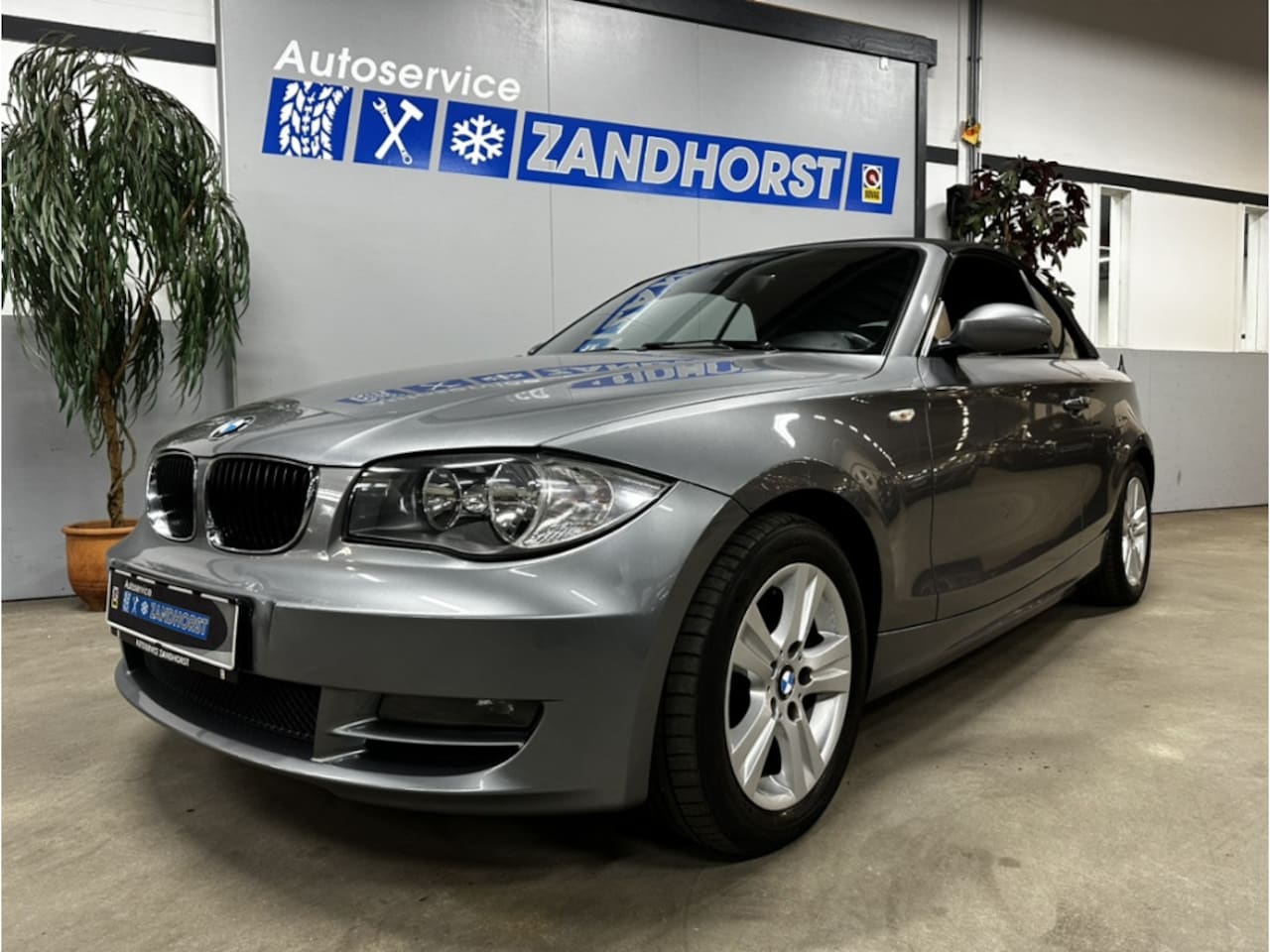 BMW 1-serie Cabrio - 118i Autom. // Cruise // Ecc // Half Leer // Sportstoelen - AutoWereld.nl