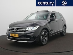 Volkswagen Tiguan - 1.4 TSI eHybrid Elegance Business+ / Panodak / 360 Camera / Elek. Klep / IQ-Light