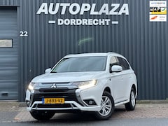 Mitsubishi Outlander - 2.4 PHEV Pure Camera|Navi