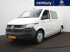 Volkswagen Transporter - Bedrijfswagens 2.0 TDI L2H1 28 DC | 6 Zitplaatsen | Trekhaak | Cruise | Carplay