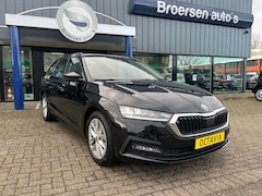 Skoda Octavia - 1.4 TSI iV 204pk PHEV DSG Business Edition met Stoel- en Stuurverwarming + Groot scherm