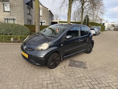 Toyota Aygo - 1.0-12V +