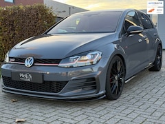 Volkswagen Golf - 2.0 TSI GTI TCR|AKRA|290 pk|19"