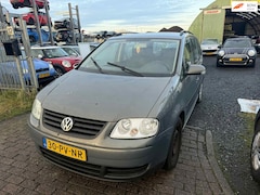 Volkswagen Touran - 1.6-16V FSI Turijn export