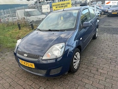 Ford Fiesta - 1.3-8V Style inruil auto met apk
