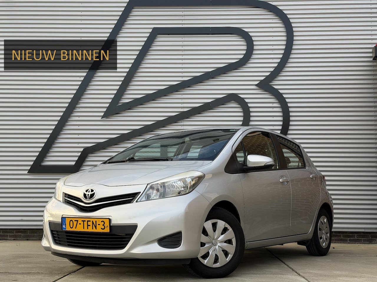 Toyota Yaris - 1.0 VVT-i Aspiration Navi,Camera,Cruise,Clima,Bluetooth,Elektr Ramen,N.A.P,Nieuwe APK bij - AutoWereld.nl