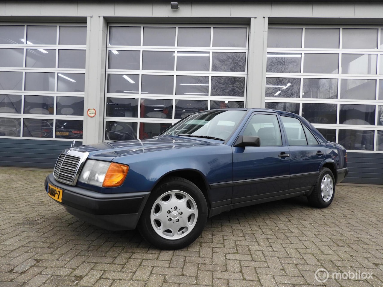 Mercedes-Benz 300-serie - 300 E , TOP STAAT - AutoWereld.nl