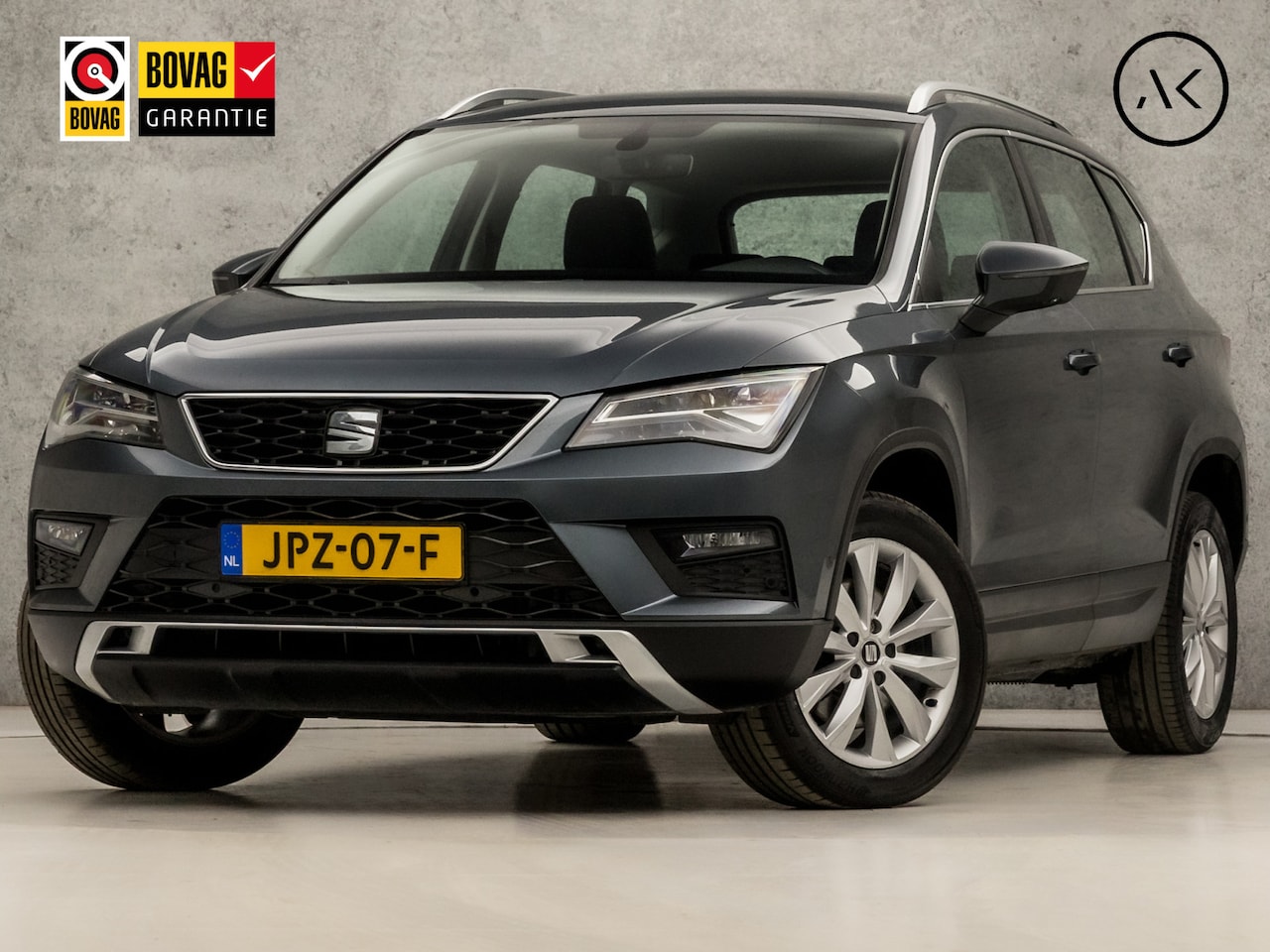 SEAT Ateca - 1.0 TSI Sport (NAVIGATIE, CLIMATE, ALCANTARA, PARKEERSENSOREN, SPORTSTOELEN, LED KOPLAMPEN - AutoWereld.nl