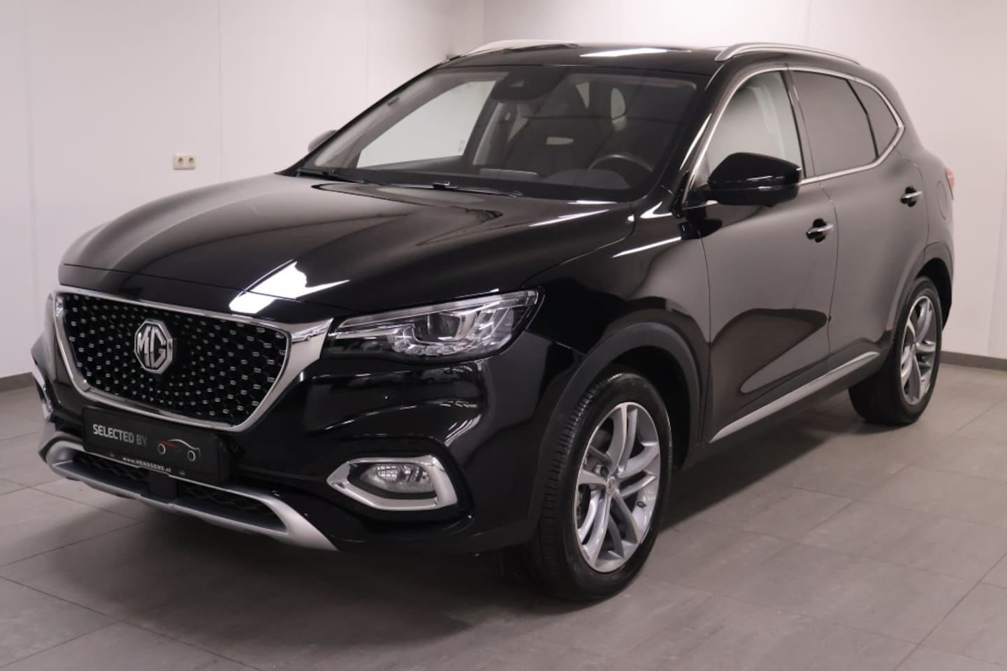 MG EHS - 1.5 TGDI Luxury | Plug-in | Trekhaak! - AutoWereld.nl