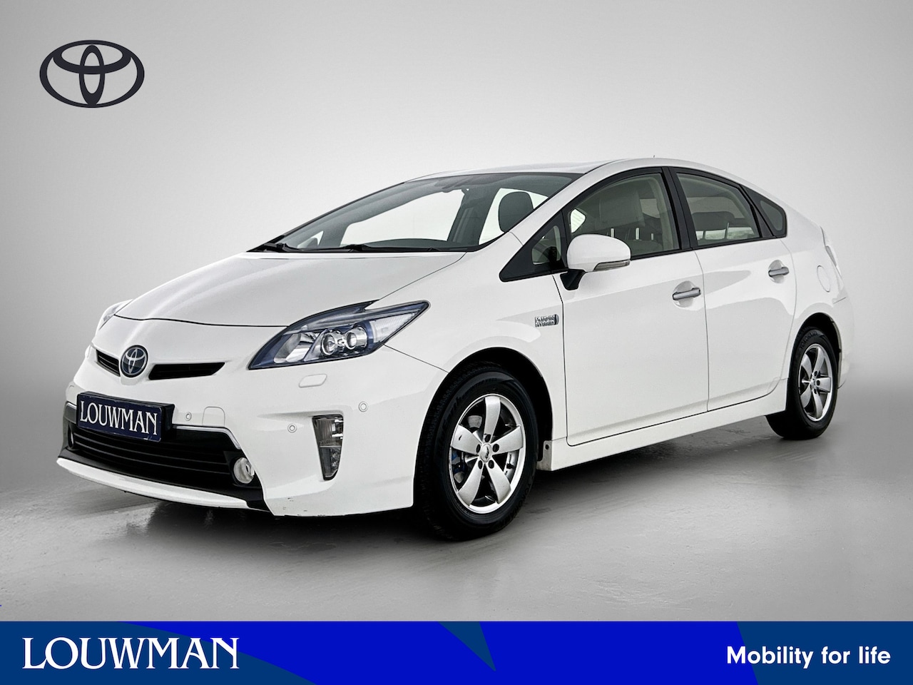 Toyota Prius - 1.8  Plug-in Executive Business 1.8 Plug-in Executive Business - AutoWereld.nl