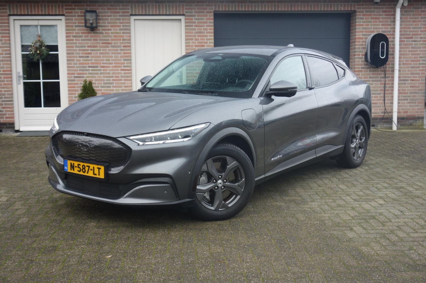 Ford Mustang Mach-E - RWD 75 kWh - AutoWereld.nl