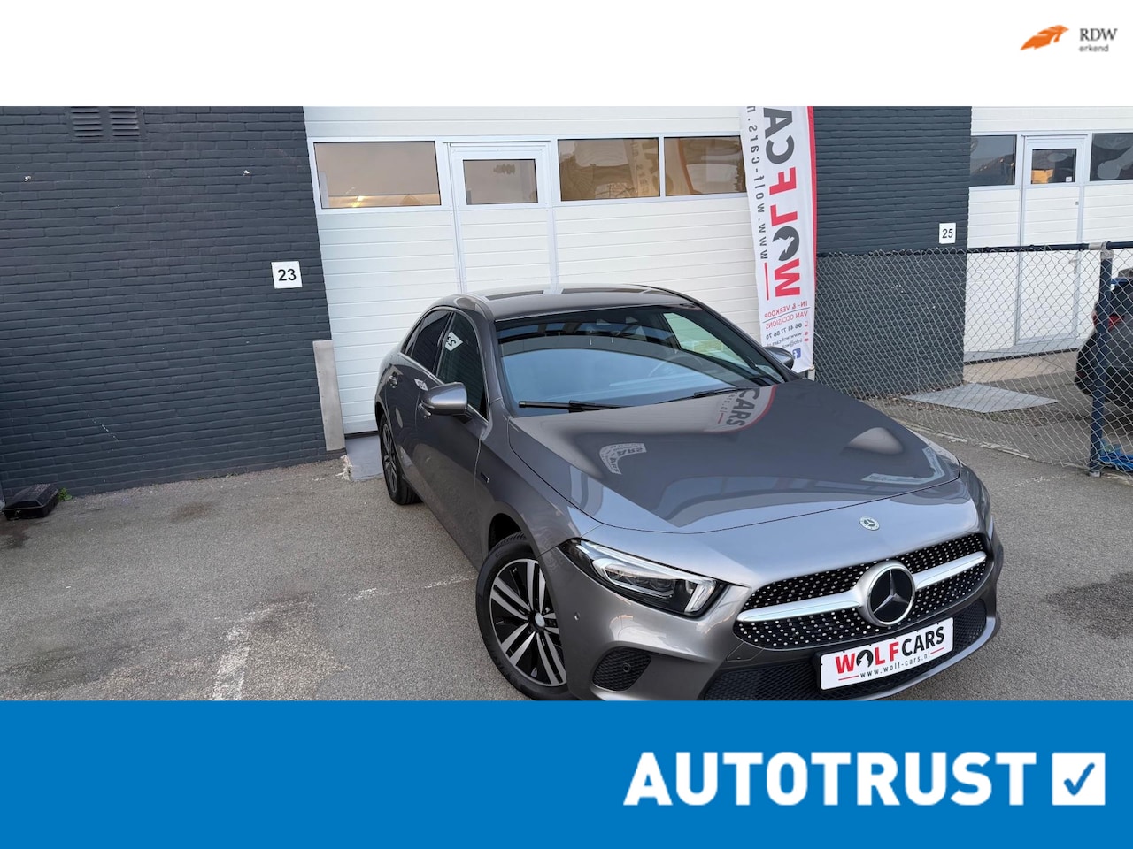 Mercedes-Benz A-klasse - 250 e Premium Plus | 1 Jaar Grantie - AutoWereld.nl