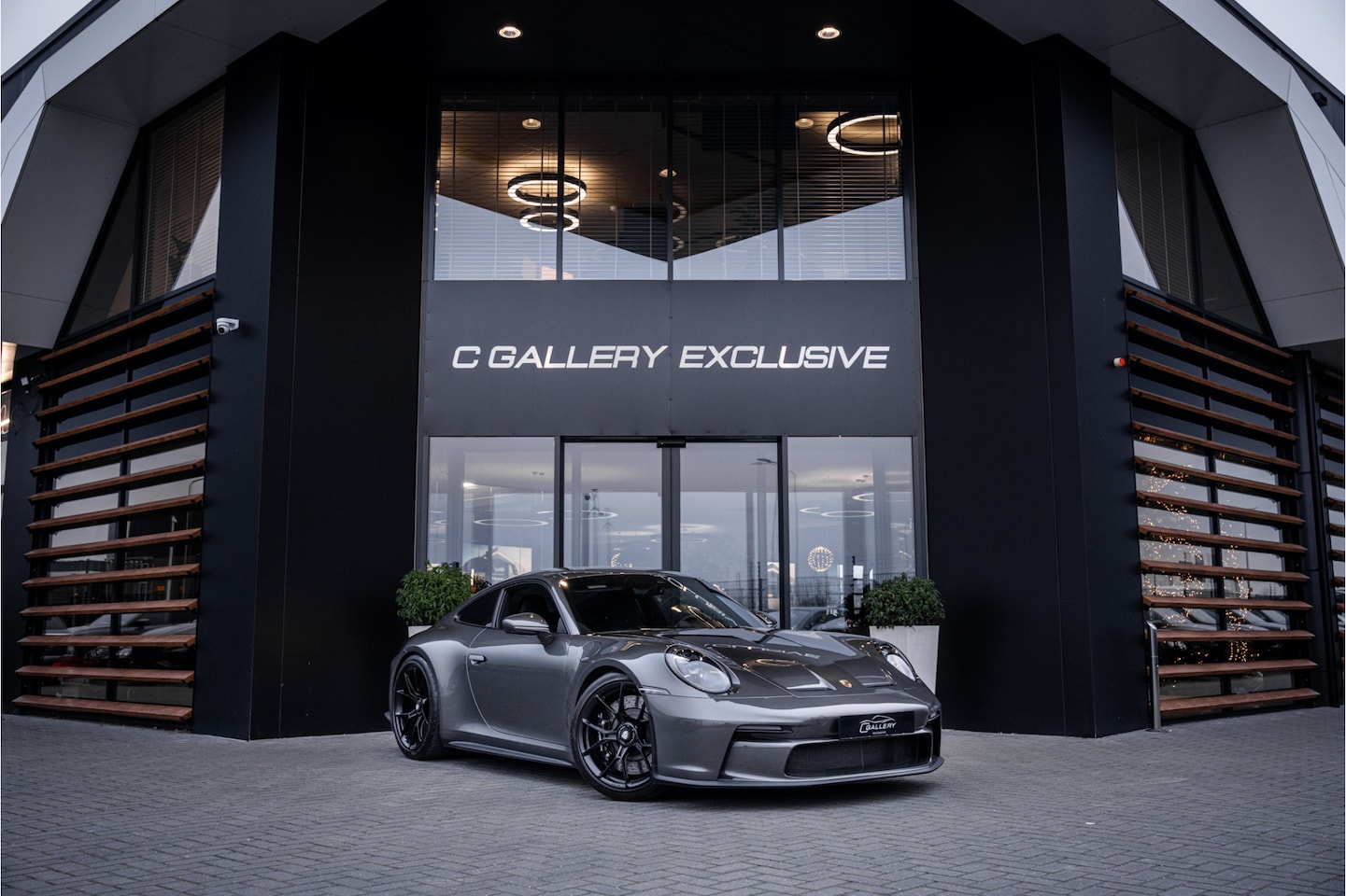 Porsche 911 - 992 4.0 GT3 Touring - Exclusive Manufaktur | Sport Chrono + | Bose | Lift - AutoWereld.nl