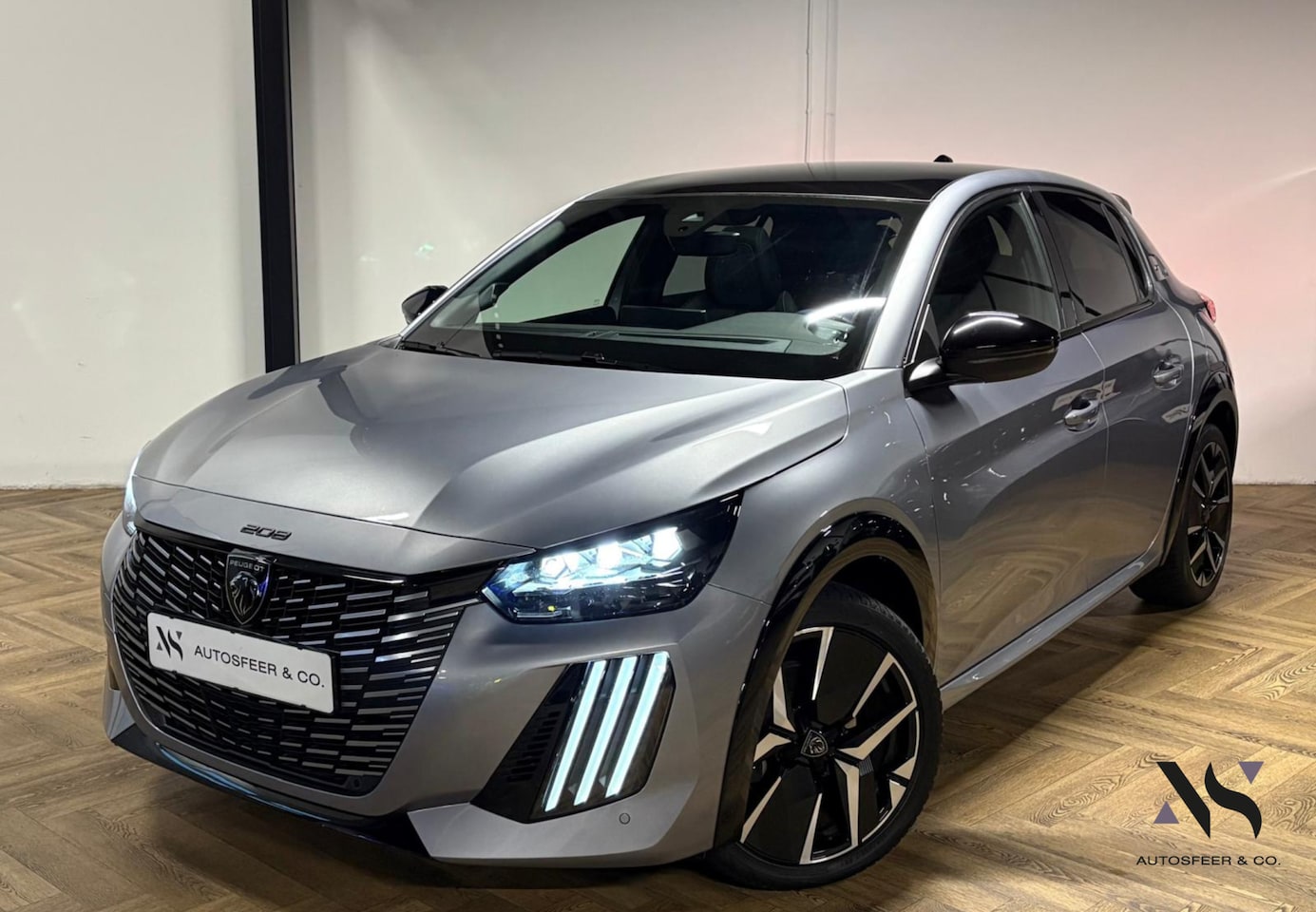 Peugeot 208 - Hybrid 136 e-DCS6 GT PANO KEYLESS VOL' - AutoWereld.nl