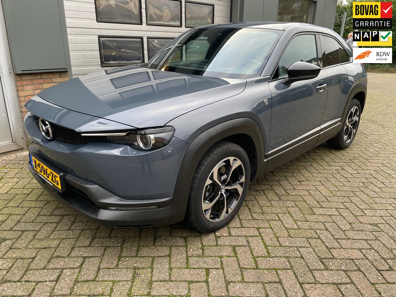 Mazda MX-30 - E-SkyActiv R-EV 170 Advantage Plug-In Hybride - AutoWereld.nl