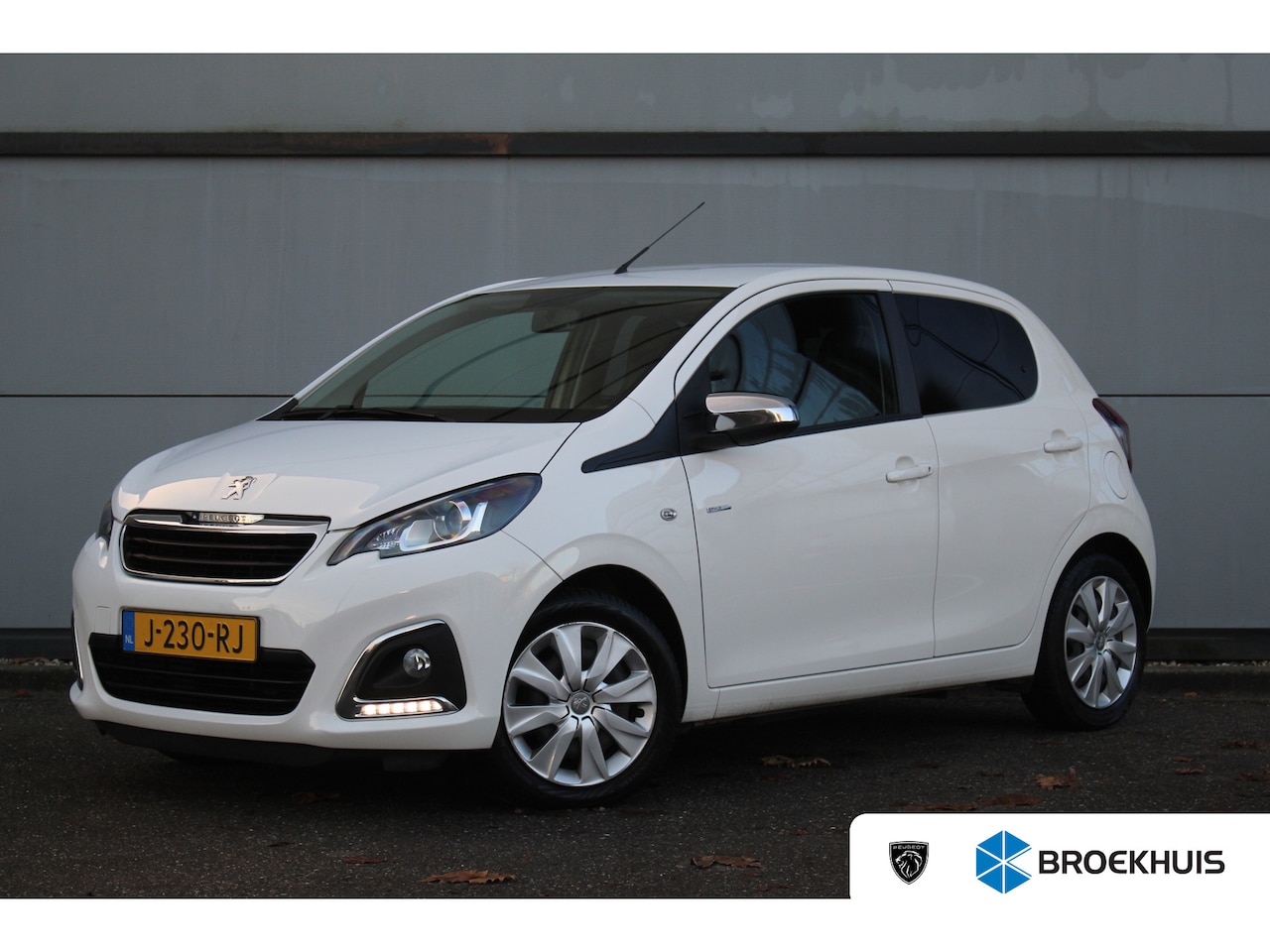 Peugeot 108 - 1.0 e-VTi Style | Bluetooth | Centrale Vergrendeling | Airco | Led | Getint Glas | | Bluet - AutoWereld.nl