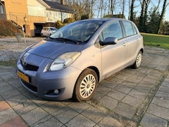 Toyota Yaris - 1.3 VVTi Aspiration AUTOMAAT/ELEK.RAMEN/AIRCO/FLIPPERS/CRUISE CONTROLE/NAP